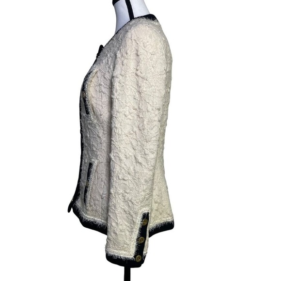 CHANEL 1994 Runway Tweed Jacket CC Buttons Boucle Iconic Collectable Size 42 EUC - Picture 2 of 16